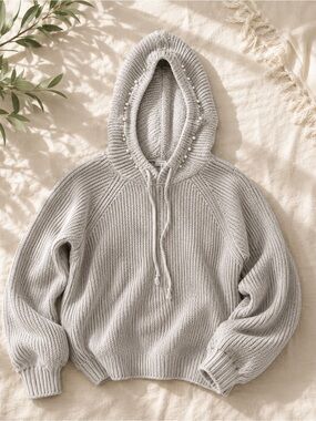 Relaxed Crewneck Hoodie Sweater w/Beaded Hood in Light Gray